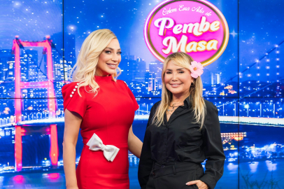 Yonca Evcimik Pembe Masa’da samimi açıklamalar yaptı