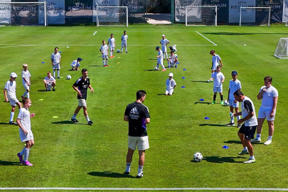 Real Madrid Futbol Okulu Regnum’da