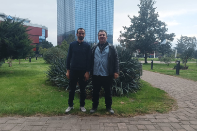 Sinemada Yapay Zeka Devrimi: Yönetmen Selçuk Özalp Yiğit Medya Grubu’nu Ziyaret Etti