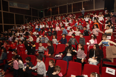 Minikler, “Kızıl Kaptan” İle Hayal Yolculuğuna Çıktı