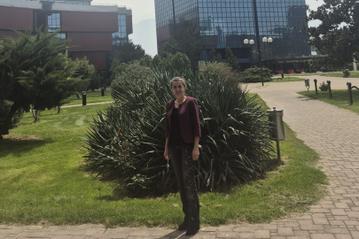 Sezgin Akgün Hacızade ile Bursa’da Özel Röportaj: "Toplumu Kortizol ile Bencilleştiriyorlar!"