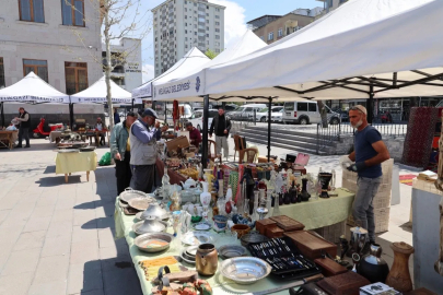 Kayseri Melikgazi AntikaPazarı koleksiyonerleri buluşturdu
