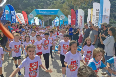 23 Nisan’a Özel Koşuda Çocuklar Maratonun Yıldızı Oldu