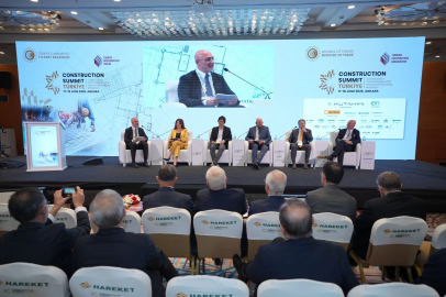 İnşaat Zirvesi Türkiye Küresel İnşaat  Sektörü İçin Gelecek Rotası Çizdi