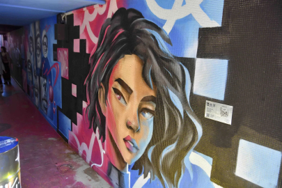 Başkentte duvarlar sanatla renkleniyor
